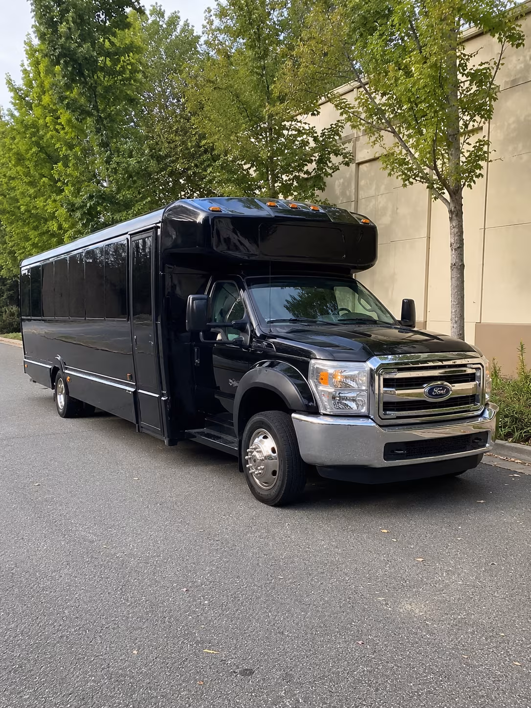Georgetown Homecoming & Prom Party Bus Rentals