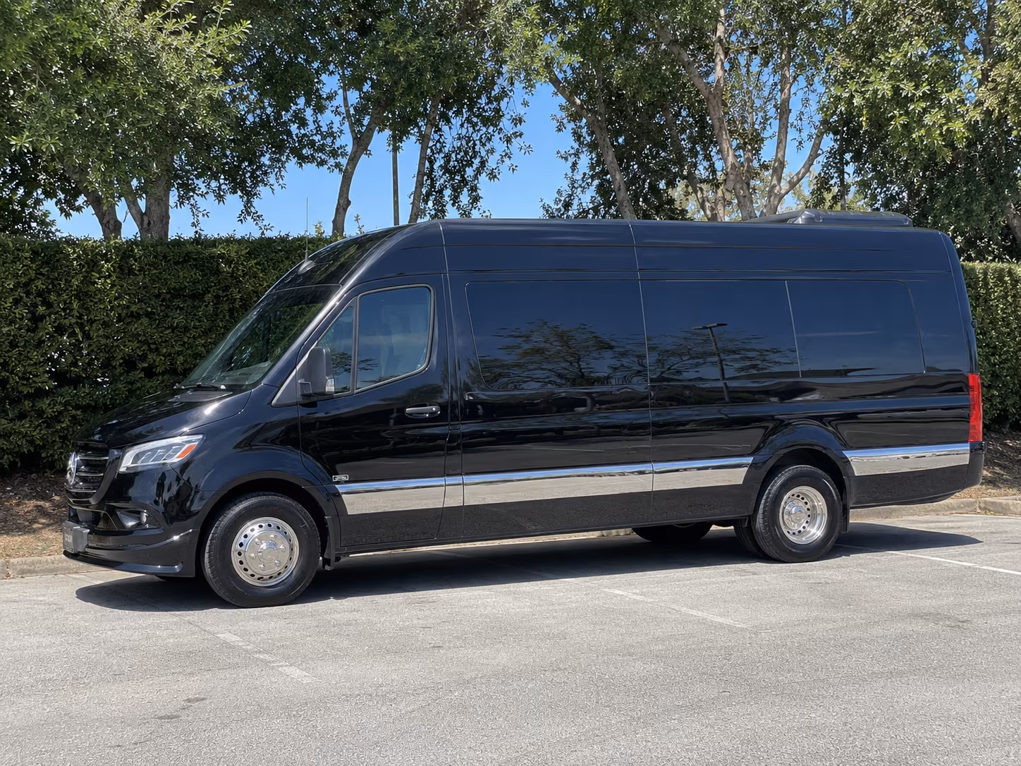 Houston Airport Shuttles & Transportation