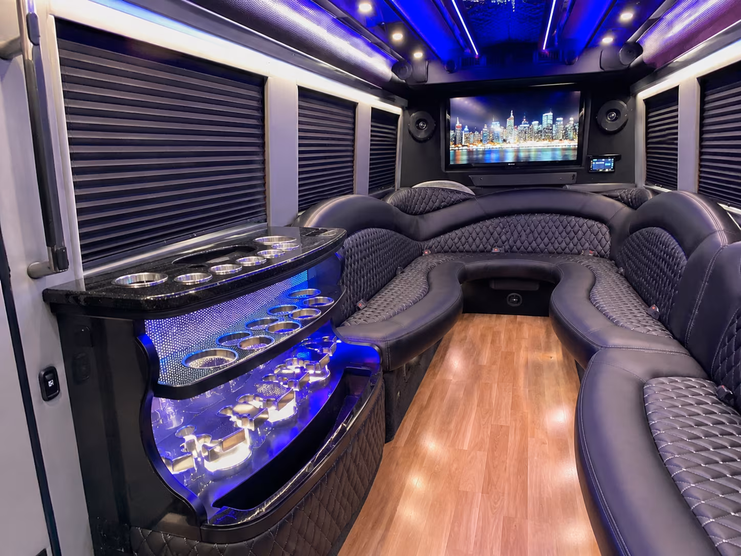 Houston Homecoming & Prom Party Bus Rentals