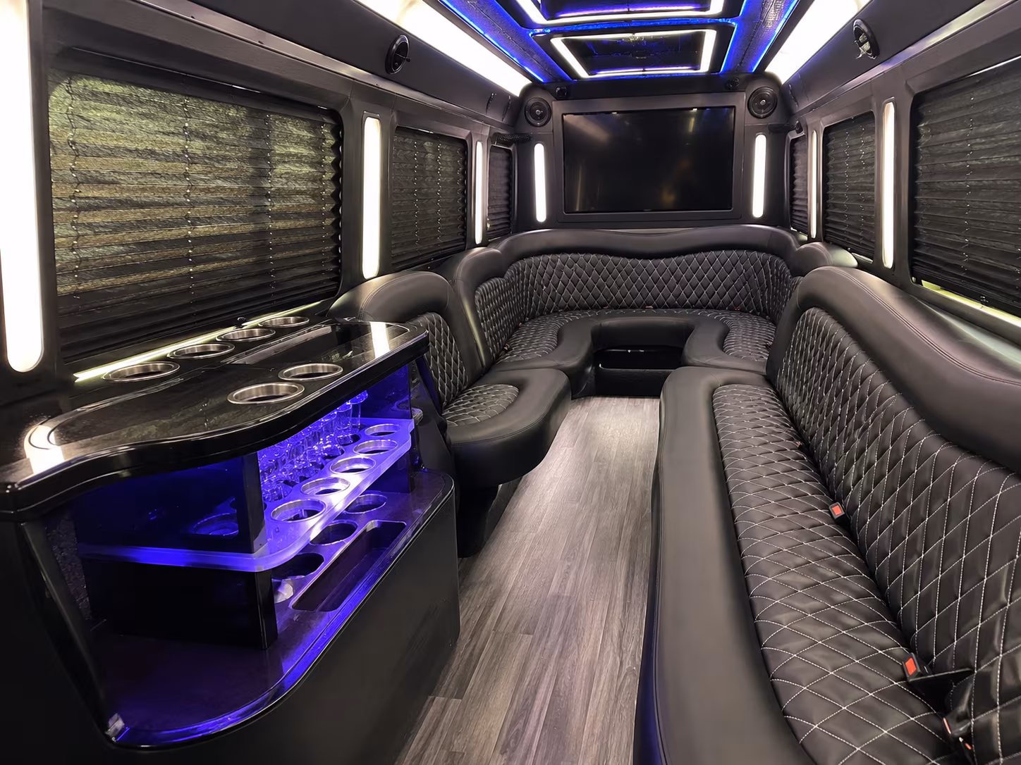 New Braunfels Winery Tour & Pub Crawl Transportation