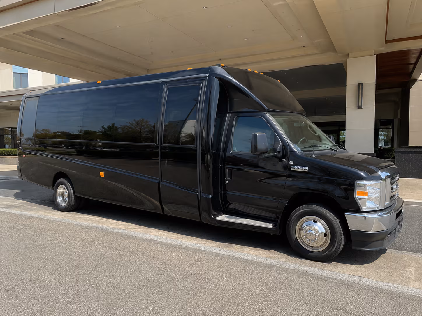 San Antonio Sporting Event Transportation group transportation