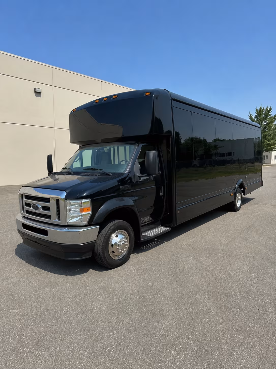 San Antonio Sporting Event Transportation onboard seating