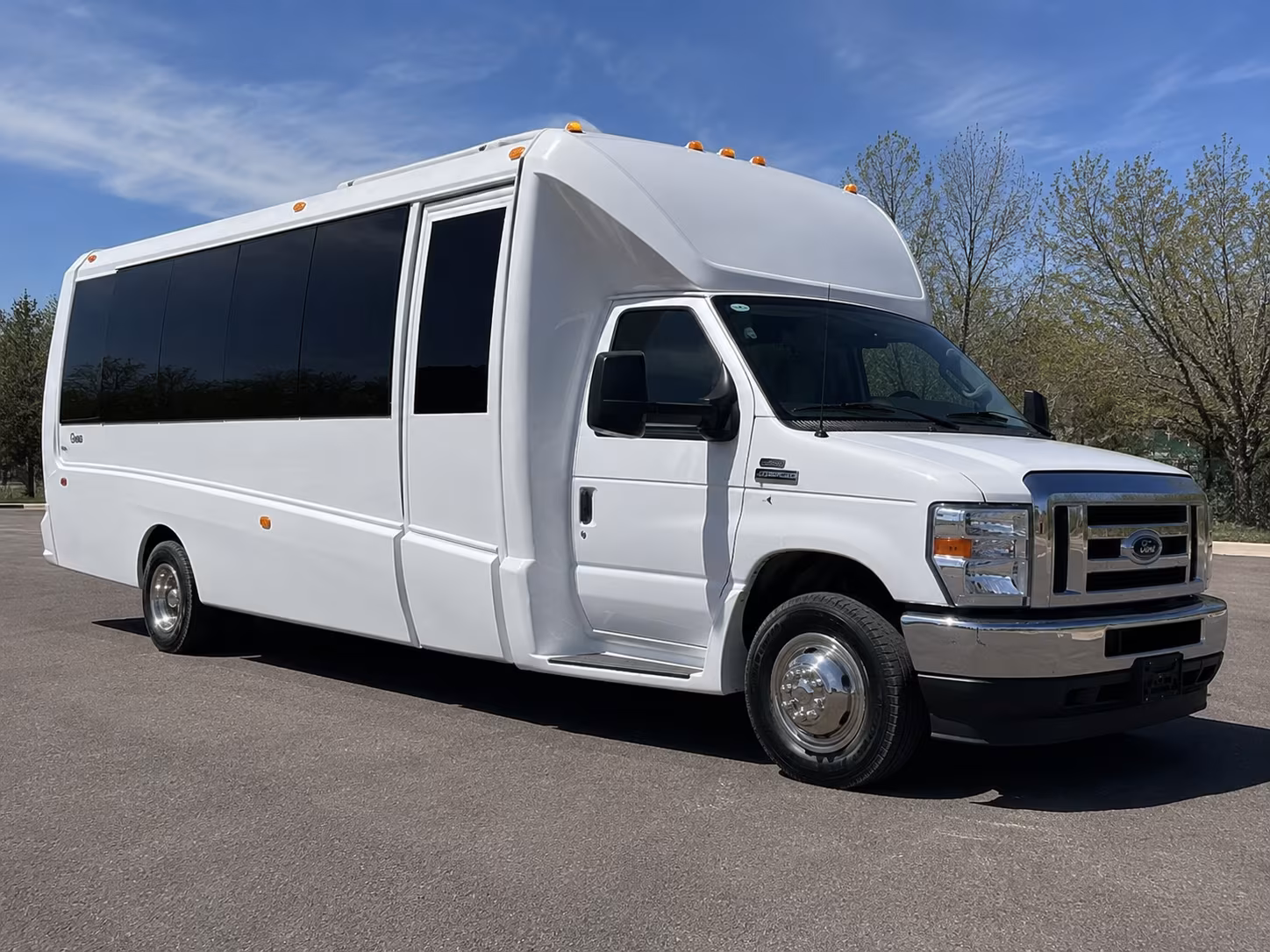 San Antonio Winery Tour & Pub Crawl Transportation party bus interior